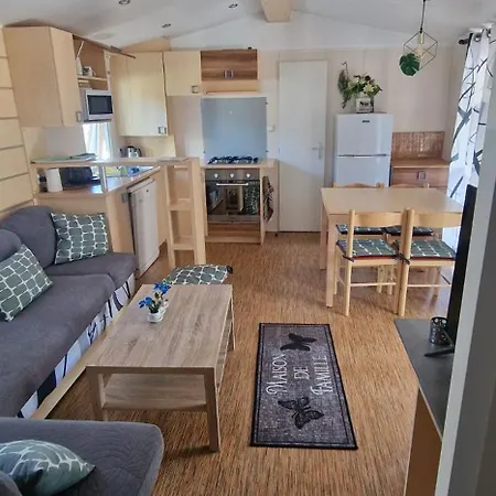 Campsite Mobil-home De Vacances